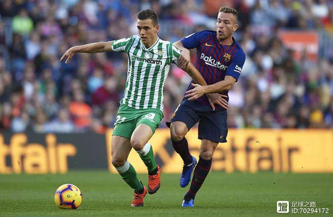 爱游戏平台官方网站 -陇右鲸鲨队鏖战皖江黑豹队,足球总决赛险胜,核心复出即建功。边路成突破口(海军八个潜艇支队驻地)