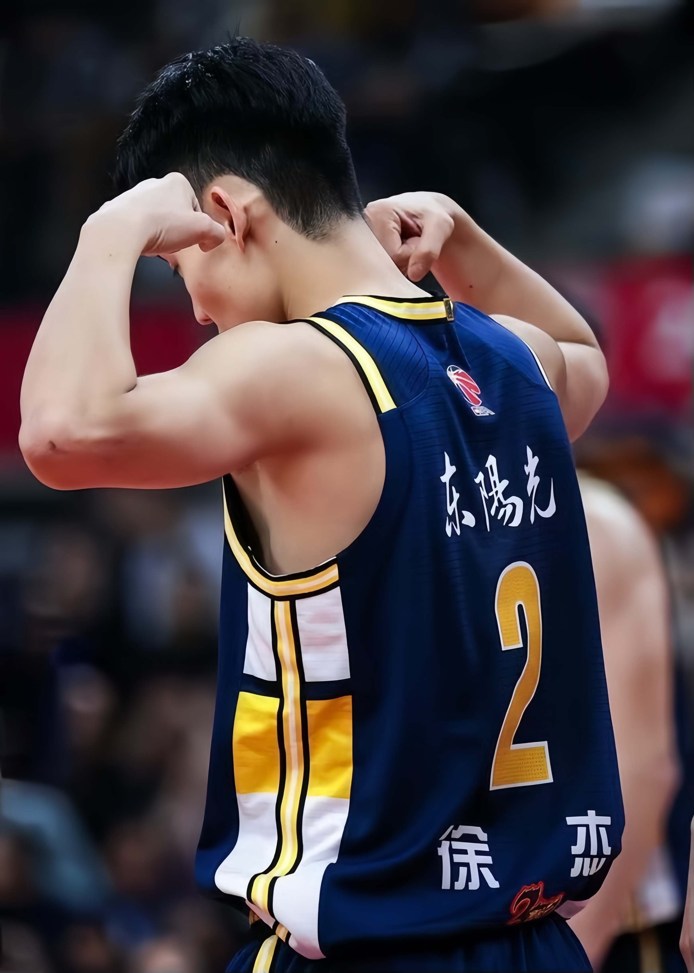 爱游戏app -今晚广东宏远调整名单以备欧超杯,强势反弹环节打磨,目标明确,训练强度显著提升的简单介绍