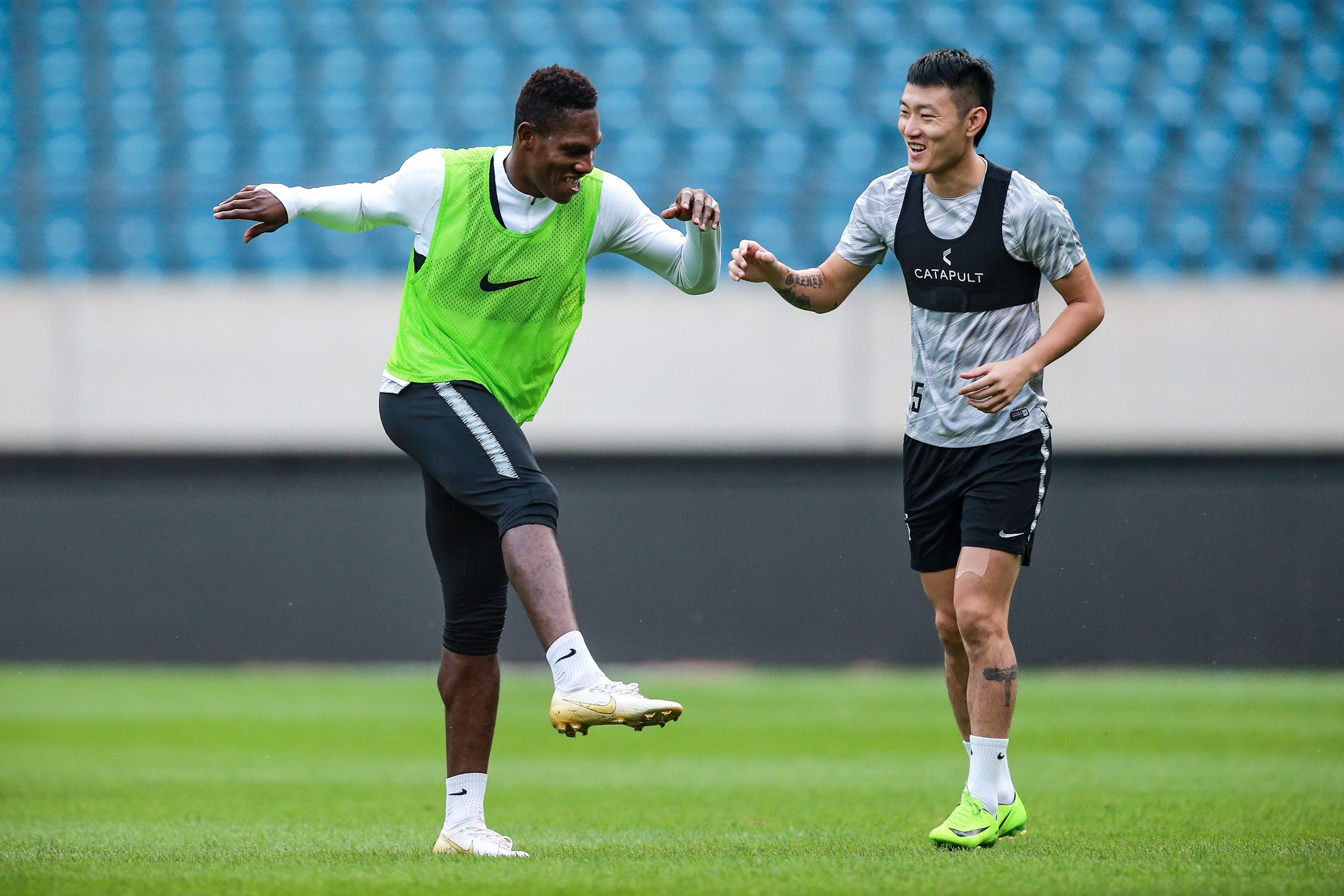 关于国际比赛日突围战来临,浙江稠州围绕国王杯战术微调,信心回归,医务组通报恢复的信息-爱游戏平台